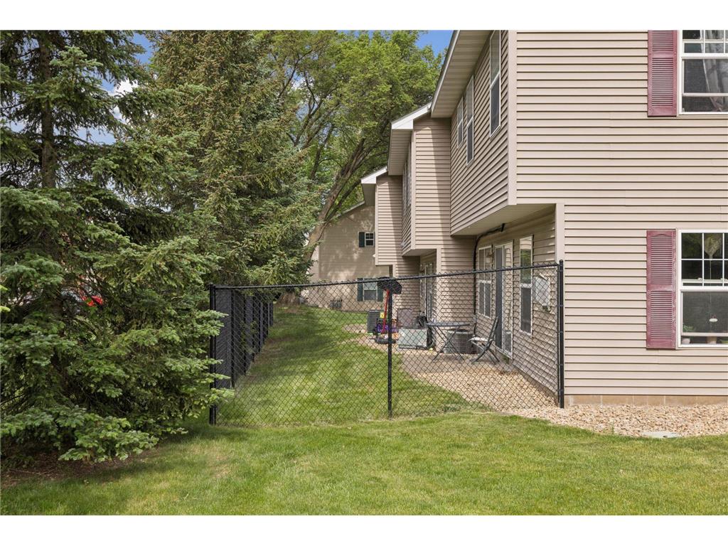 2078 Shryer Court E North Saint Paul MN 55109 7090902 image10