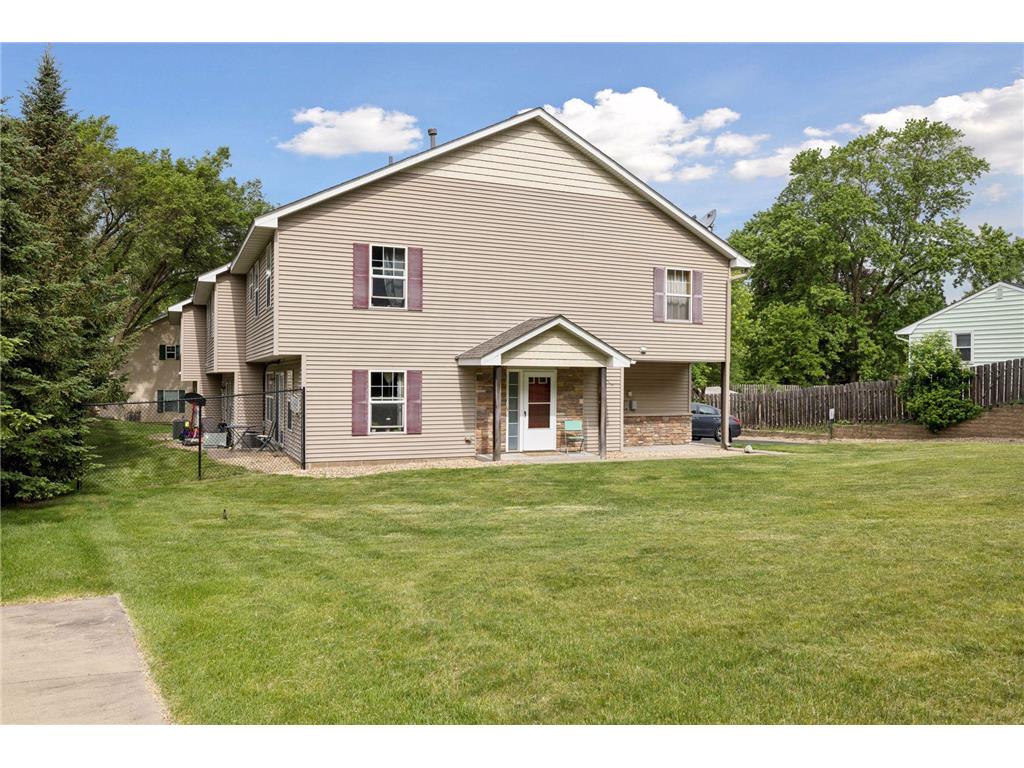 2078 Shryer Court E North Saint Paul MN 55109 7090902 image9