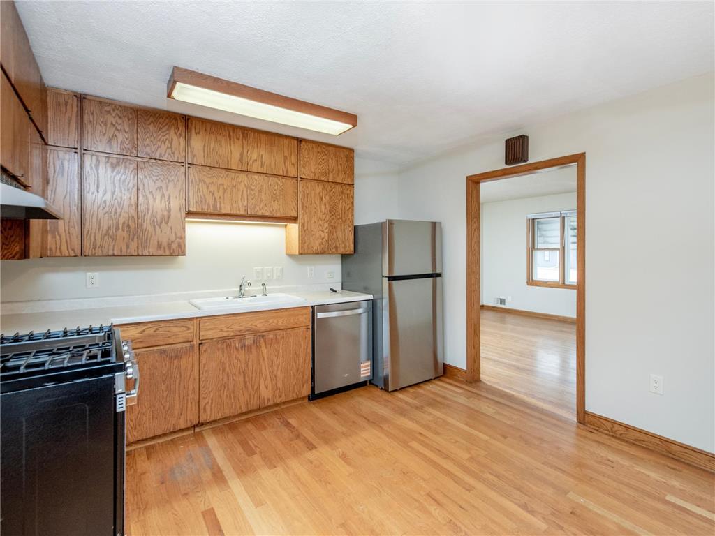 2078 Sloan Street Maplewood MN 55117 7050503 image6