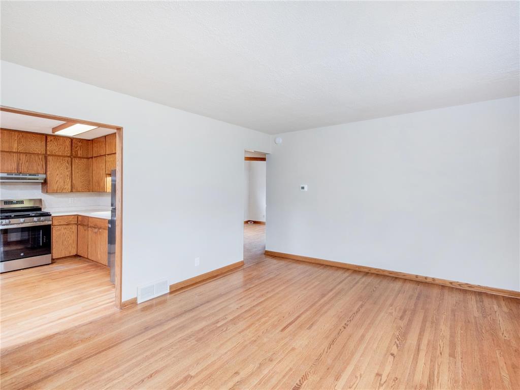 2078 Sloan Street Maplewood MN 55117 7050503 image9