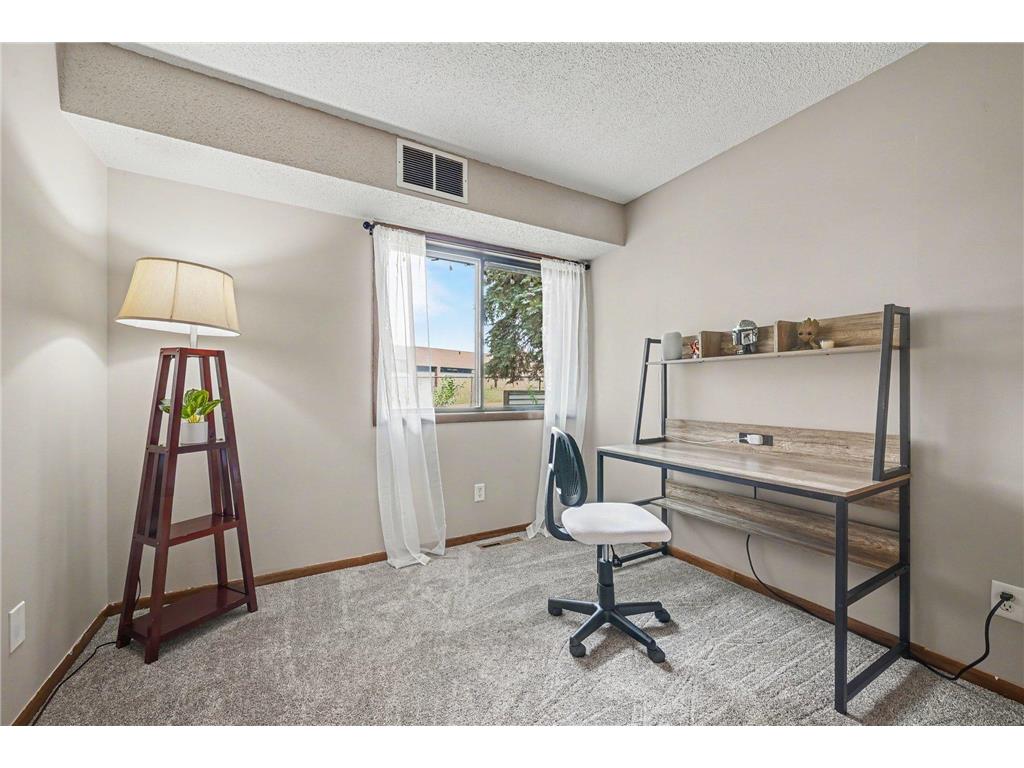 2079 Parkside Drive Saint Paul MN 55119 7111049 image15