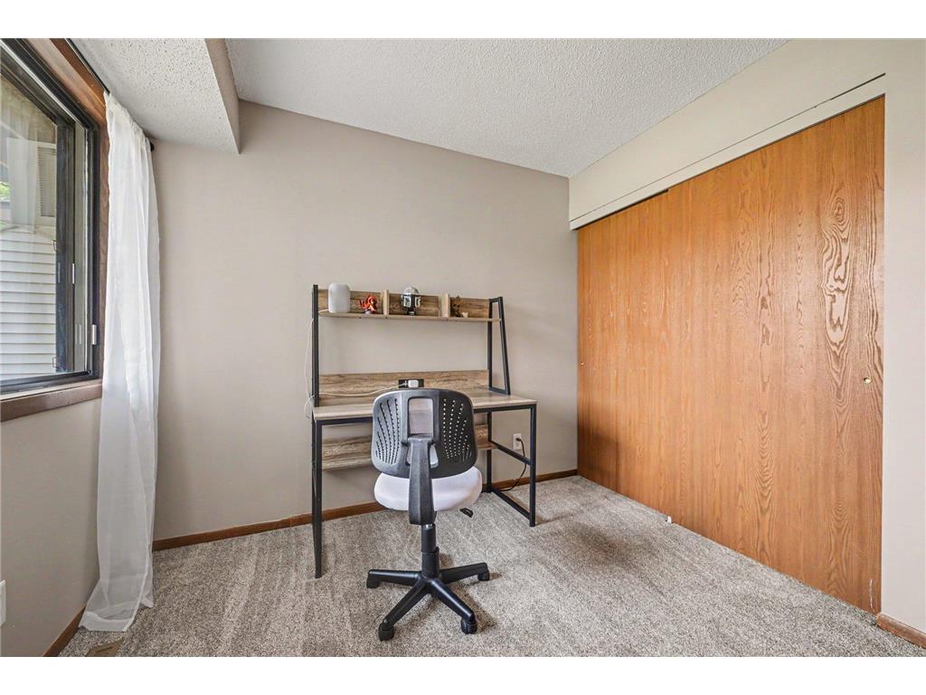 2079 Parkside Drive Saint Paul MN 55119 7111049 image16