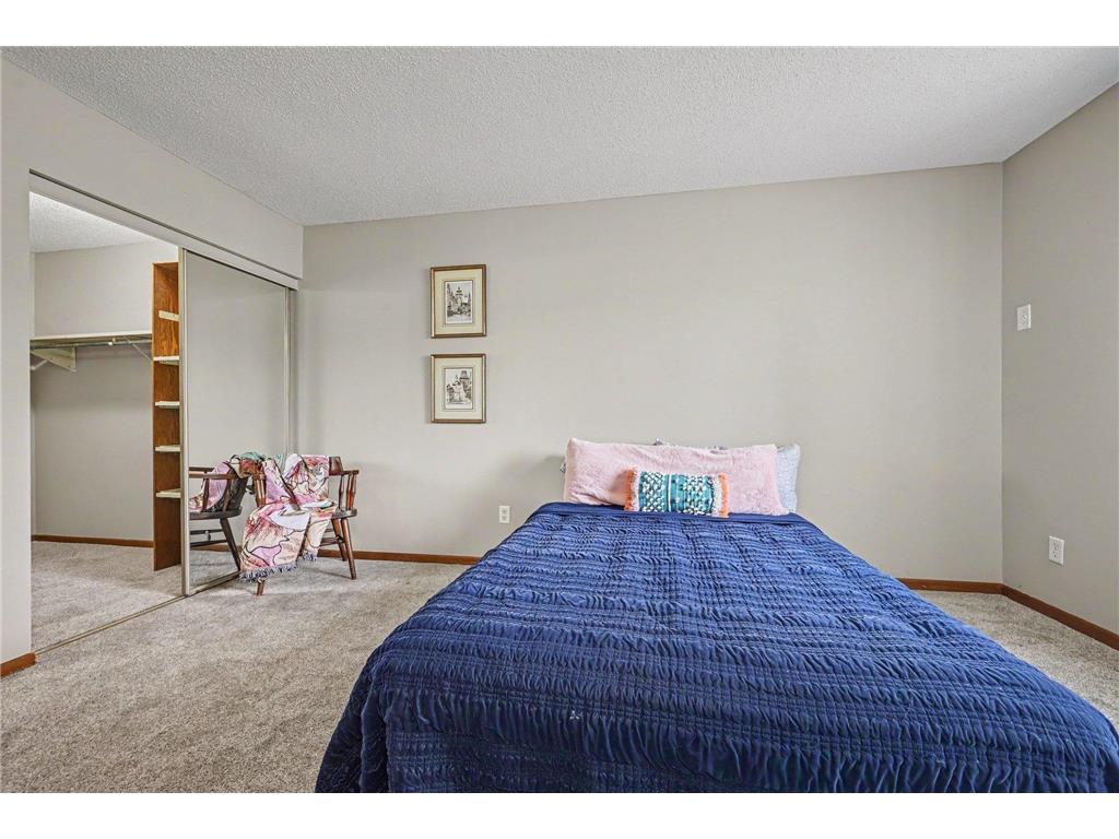 2079 Parkside Drive Saint Paul MN 55119 7111049 image19