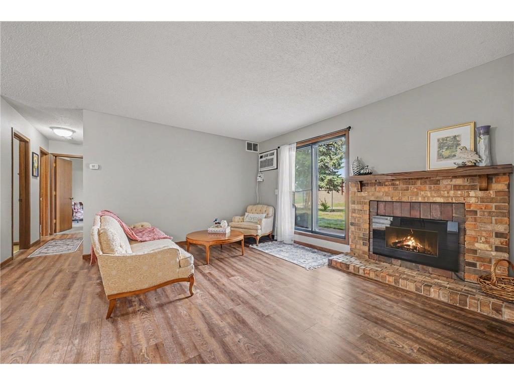 2079 Parkside Drive Saint Paul MN 55119 7111049 image3