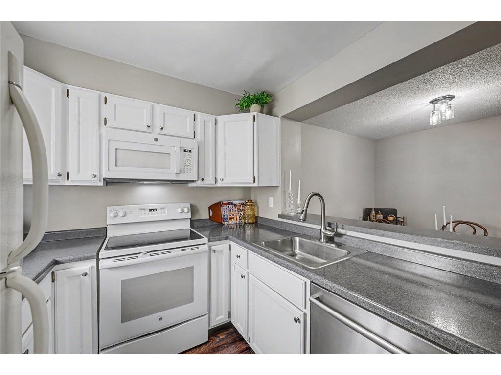 2079 Parkside Drive Saint Paul MN 55119 7111049 image8