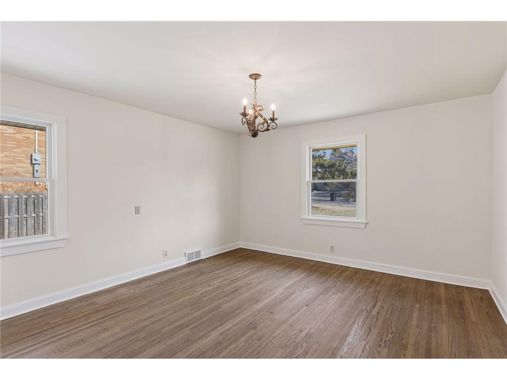 2079 Upper Saint Dennis Road Saint Paul MN 55116 7069581 image15