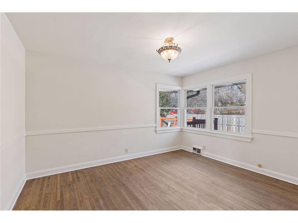 2079 Upper Saint Dennis Road Saint Paul MN 55116 7069581 image17