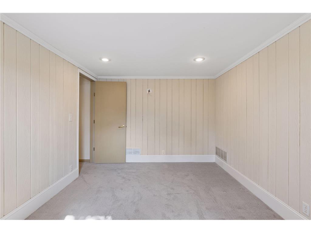 2079 Upper Saint Dennis Road Saint Paul MN 55116 7069581 image23