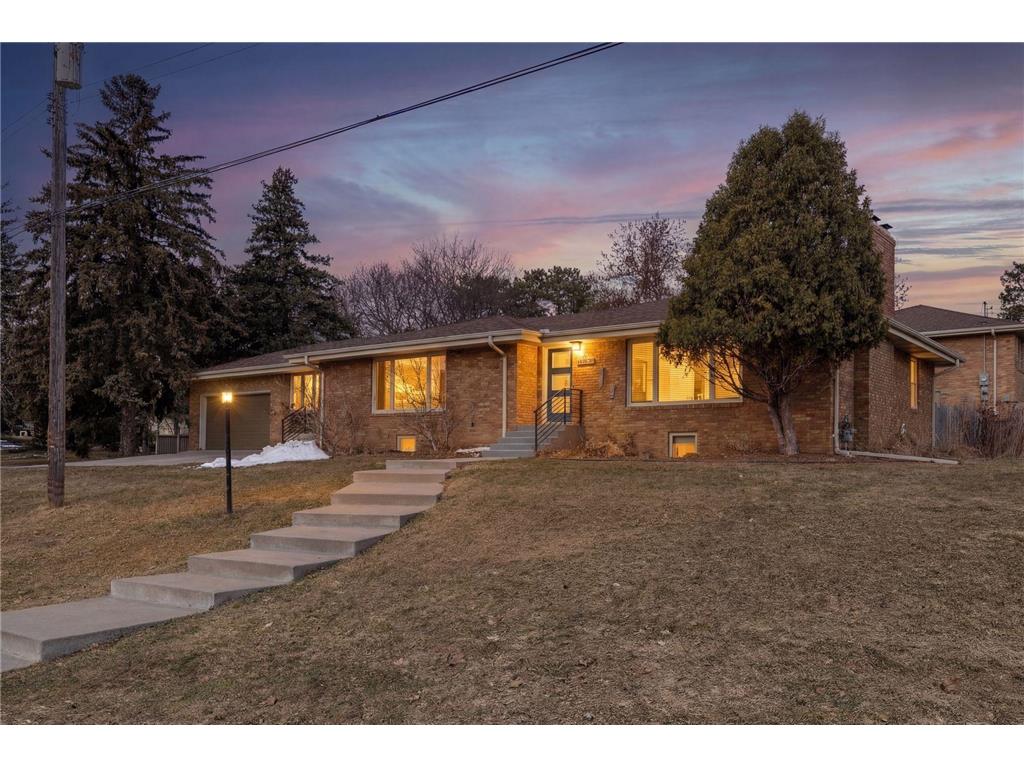 2079 Upper Saint Dennis Road Saint Paul MN 55116 7069581 image37