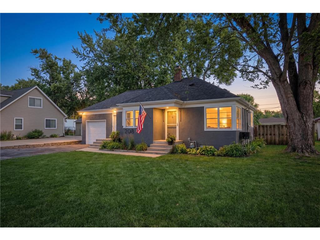 208 11th Street S Hudson WI 54016 7013378 image1