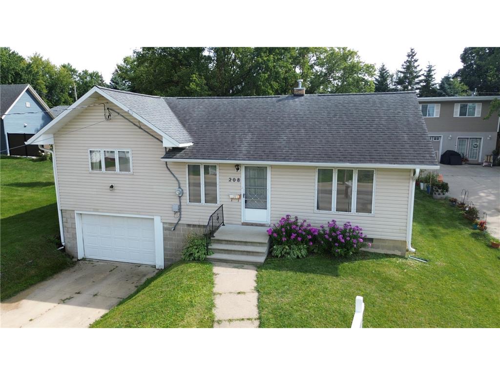 208 1st Street E Stewartville MN 55976 6556772 image1