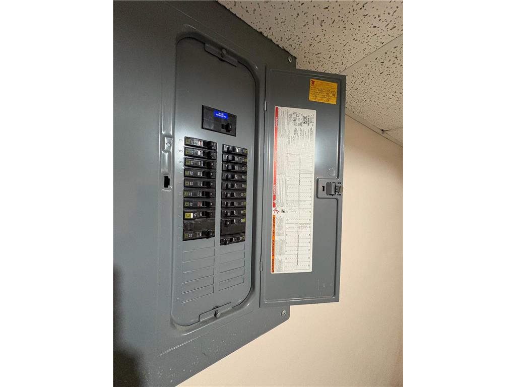 208 21st Street S Benson MN 56215 6821401 image30