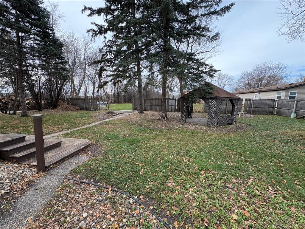 208 21st Street S Benson MN 56215 6821401 image5