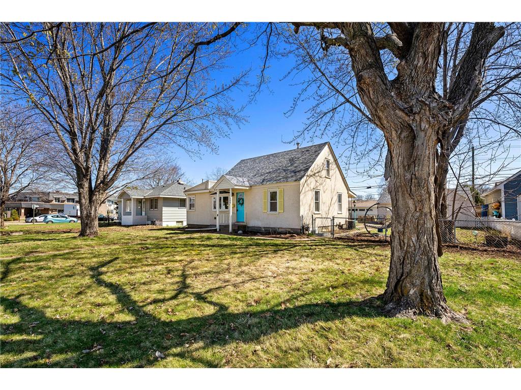 208 5th Avenue SE Osseo MN 55369 7053673 image4