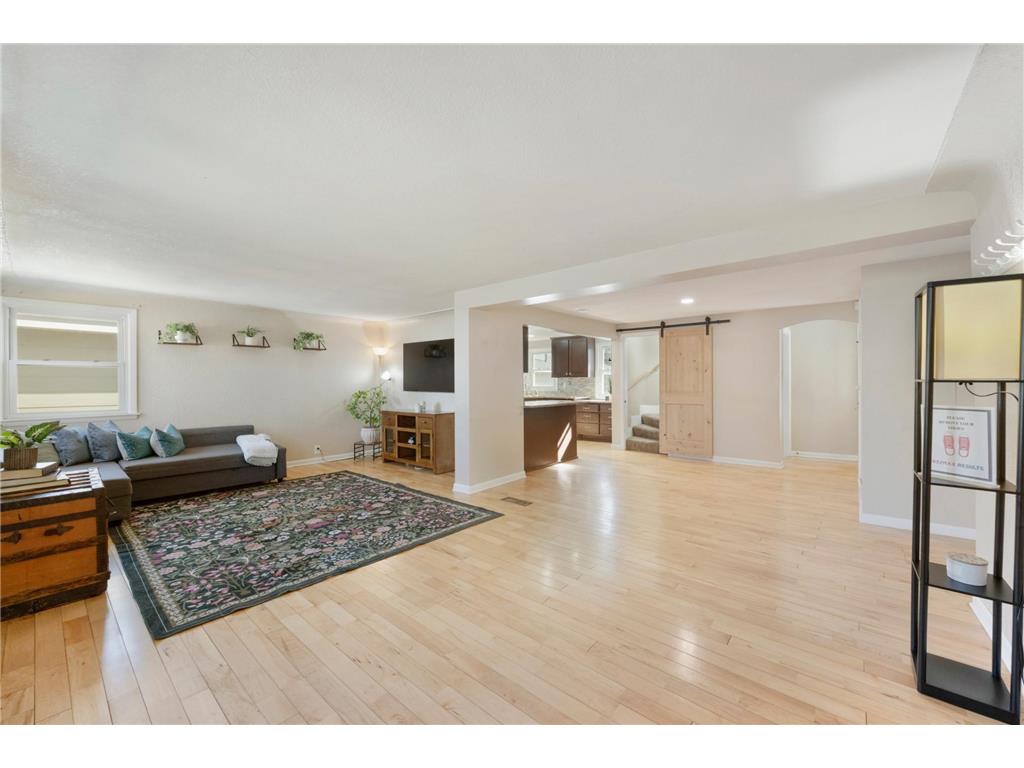 208 5th Avenue SE Osseo MN 55369 7053673 image6