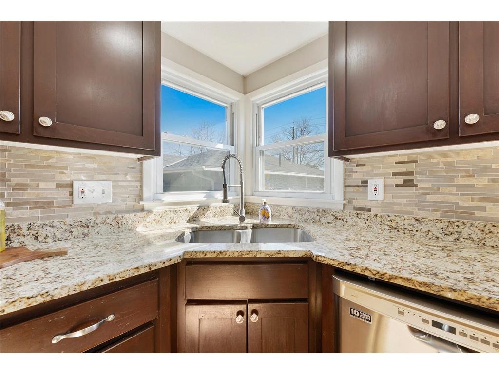 208 5th Avenue SE Osseo MN 55369 7053673 image7