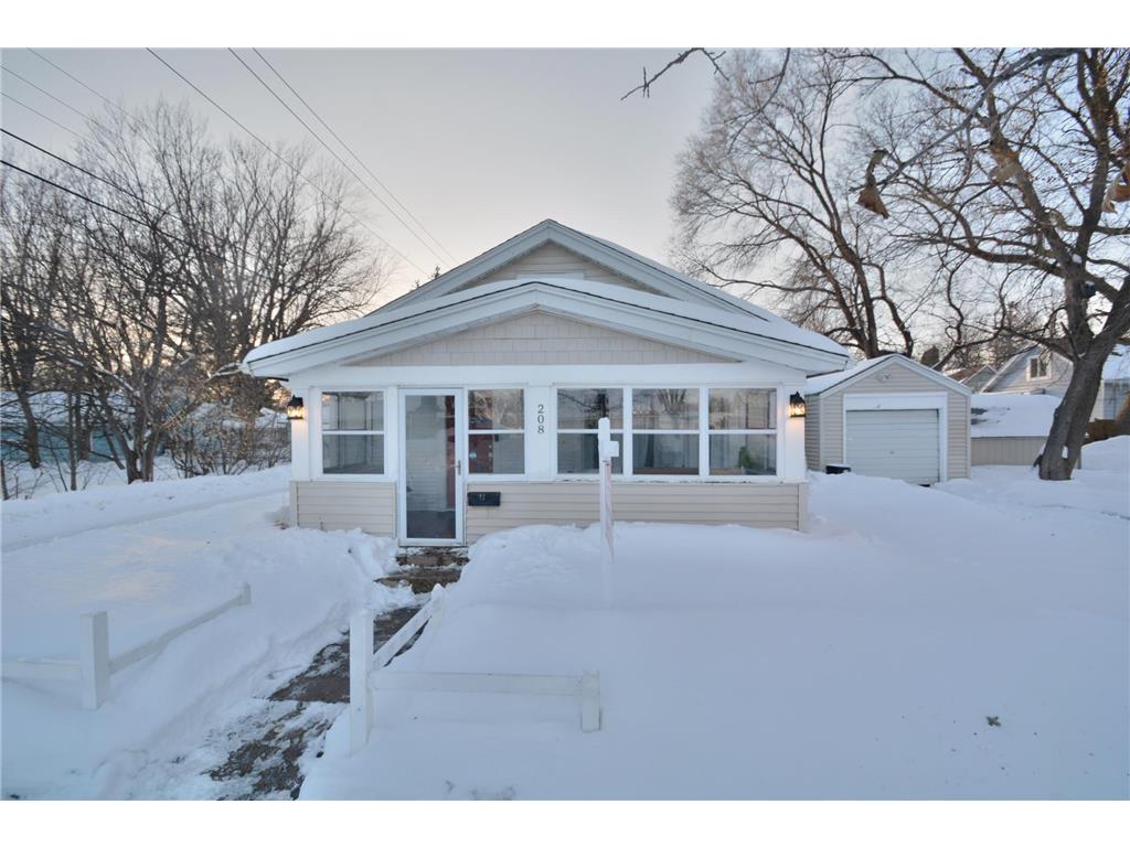208 7th Street Farmington MN 55024 6336835 image1