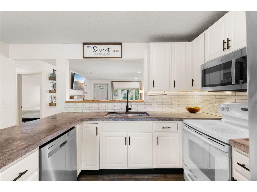 208 97th Avenue NW Coon Rapids MN 55433 7099712 image15