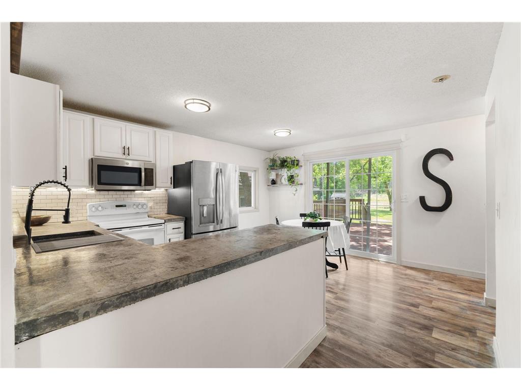 208 97th Avenue NW Coon Rapids MN 55433 7099712 image17