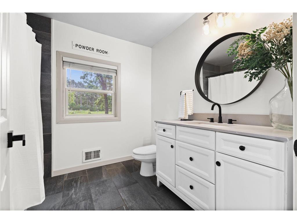 208 97th Avenue NW Coon Rapids MN 55433 7099712 image24