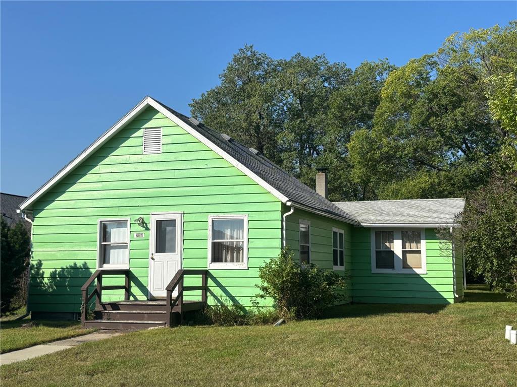 208 Basswood Avenue NW Cass Lake MN 56633 6692088 image1