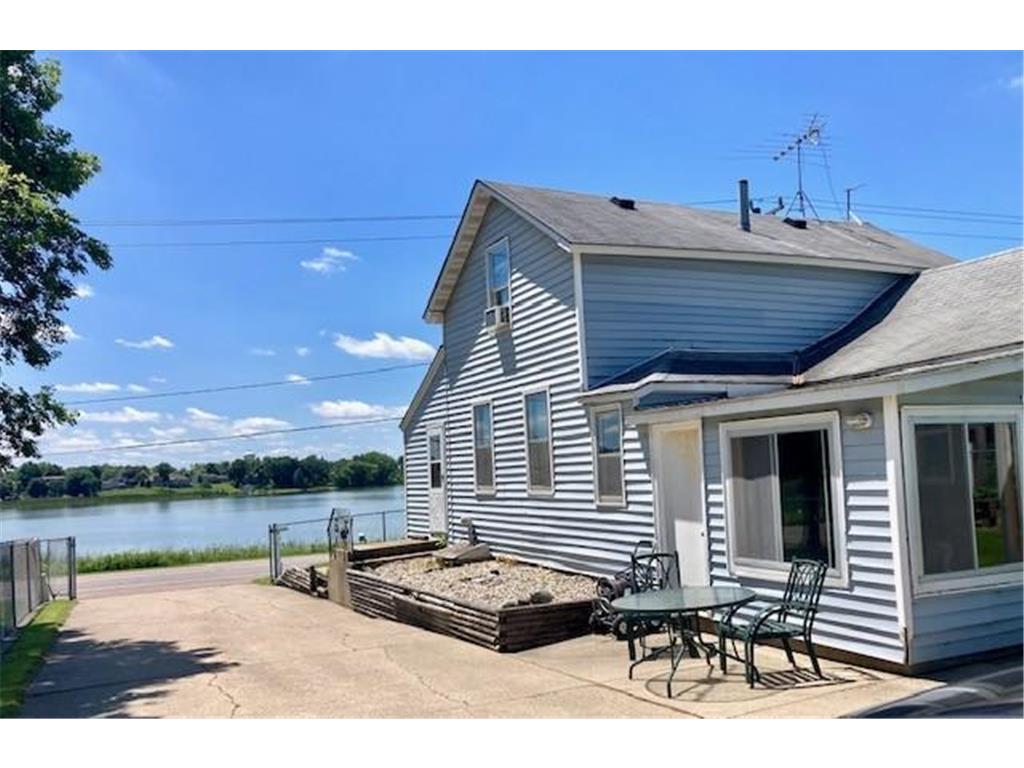 208 Benton Street W Cologne MN 55322 - Benton 6753783 image1