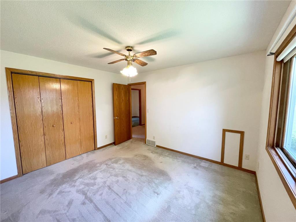 208 Broad Street S Comfrey MN 56019 7079033 image17