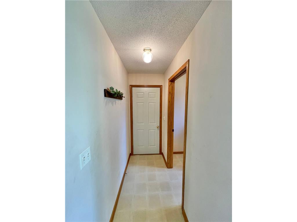 208 Broad Street S Comfrey MN 56019 7079033 image23