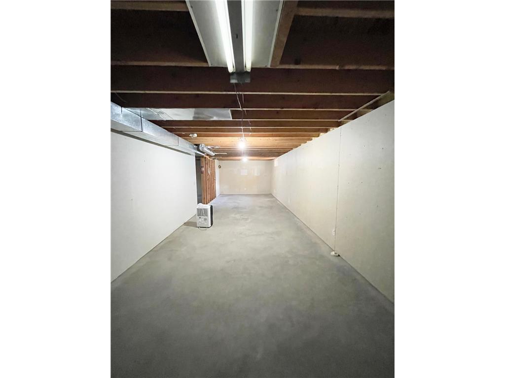 208 Broad Street S Comfrey MN 56019 7079033 image26