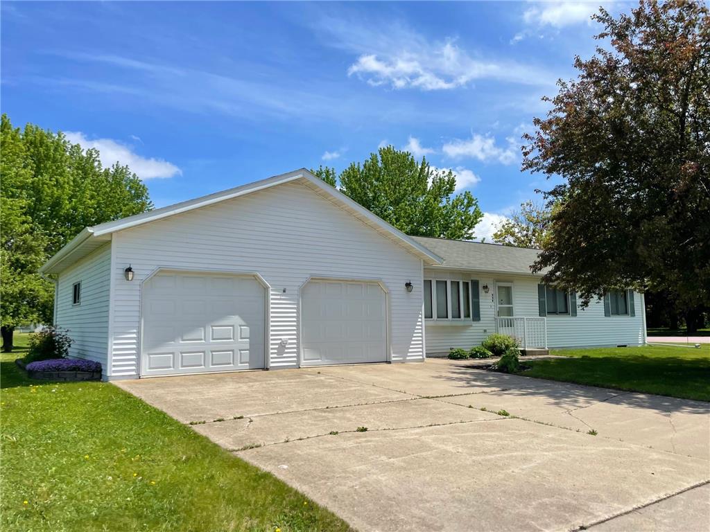 208 Broad Street S Comfrey MN 56019 7079033 image28