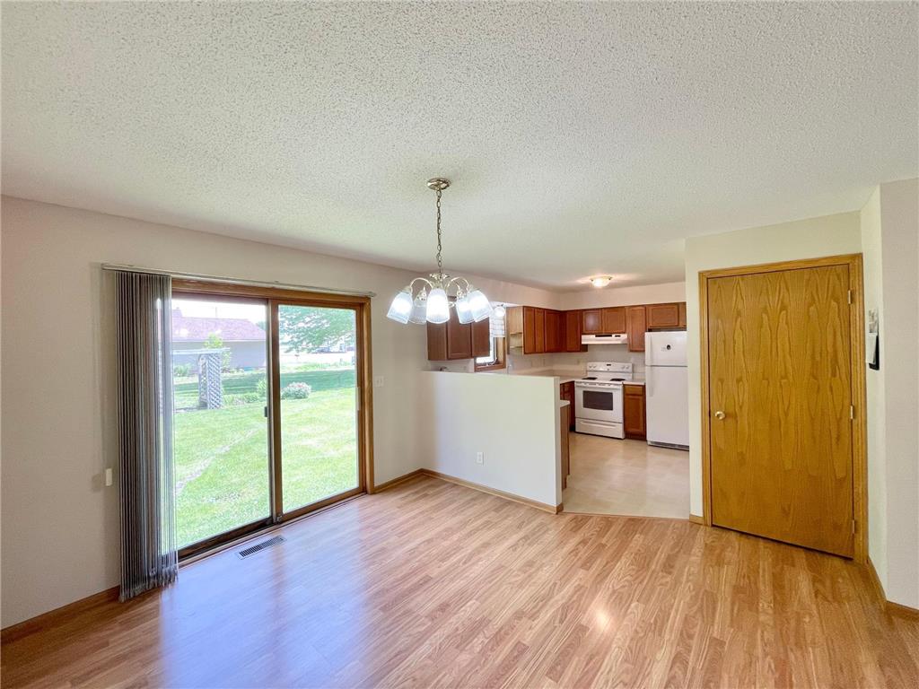 208 Broad Street S Comfrey MN 56019 7079033 image5