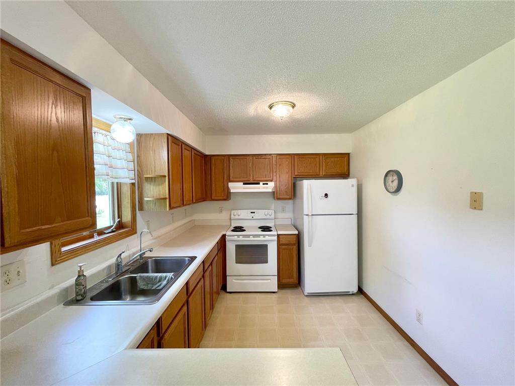 208 Broad Street S Comfrey MN 56019 7079033 image7