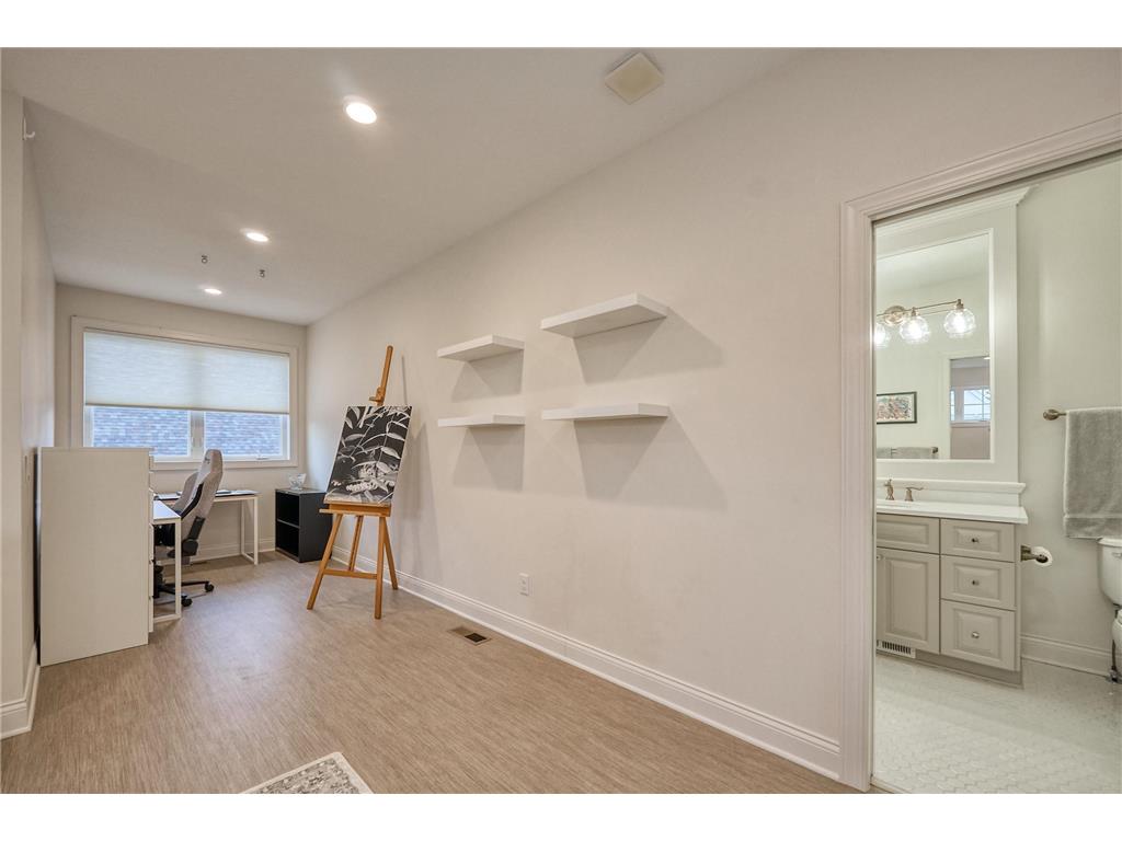 208 Byrondale Avenue Wayzata MN 55391 7045422 image30