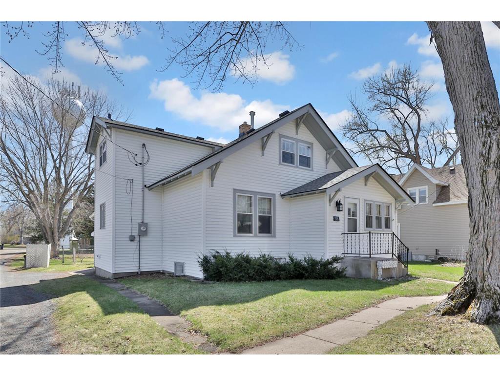 208 Center Avenue Center City MN 55012 7024439 image3