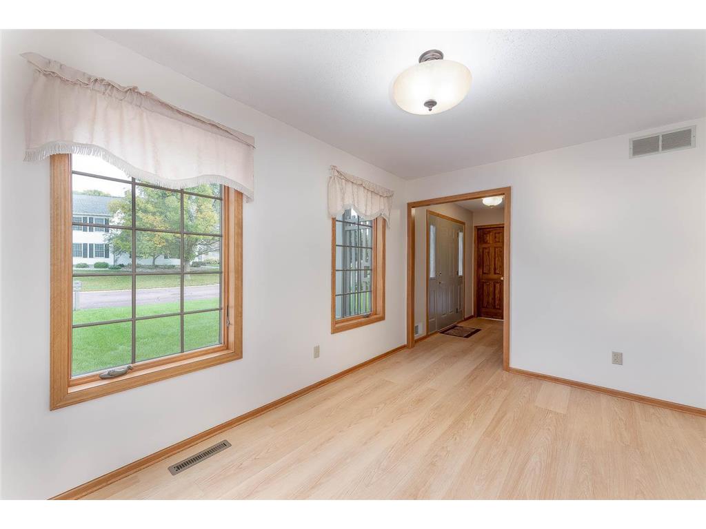 208 Chancery Lane Mankato MN 56001 7064301 image9