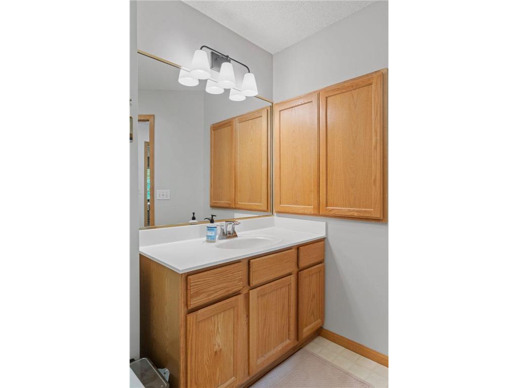208 Christenson Way NE Fridley MN 55432 7080393 image27
