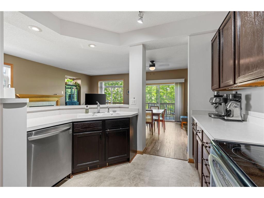 208 Christenson Way NE Fridley MN 55432 7080393 image5
