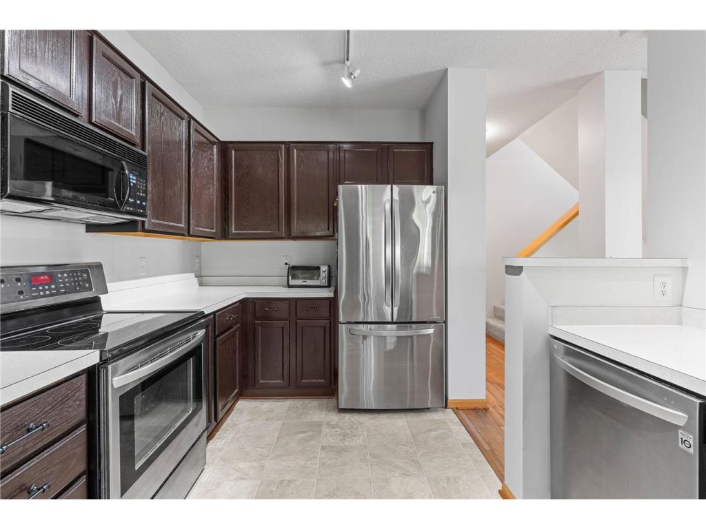 208 Christenson Way NE Fridley MN 55432 7080393 image7