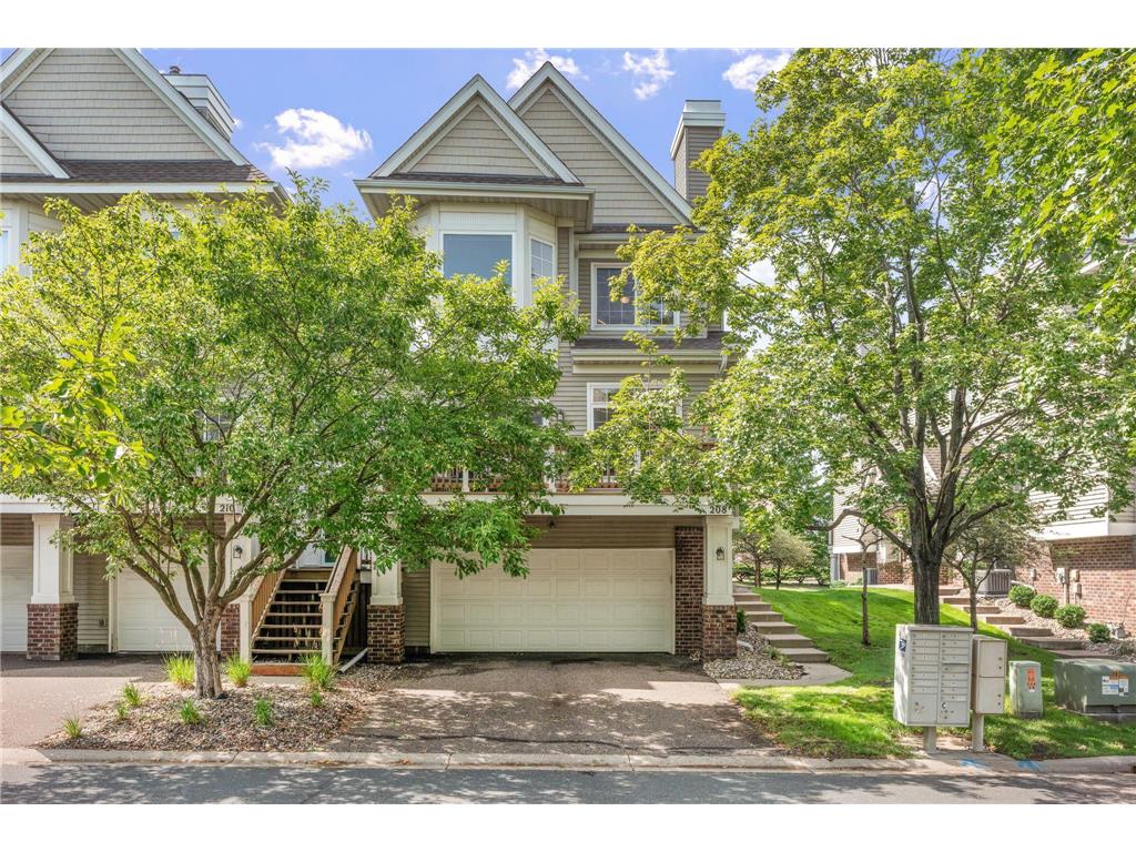208 Christenson Way NE Fridley MN 55432 7104177 image1
