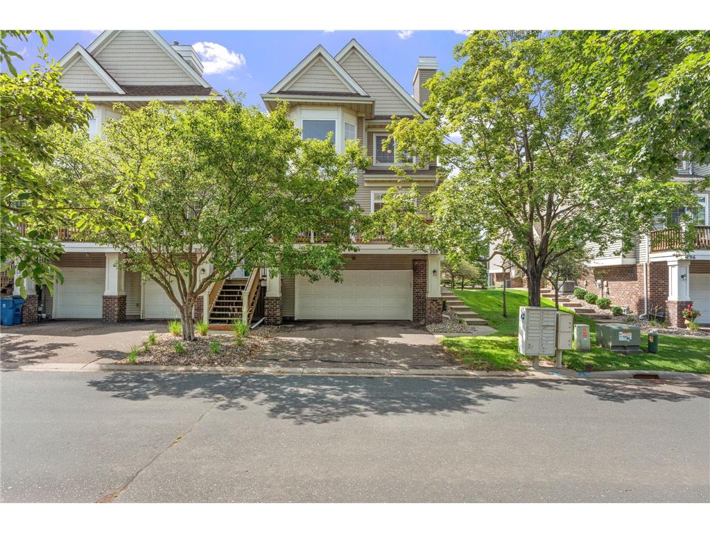 208 Christenson Way NE Fridley MN 55432 7104177 image2