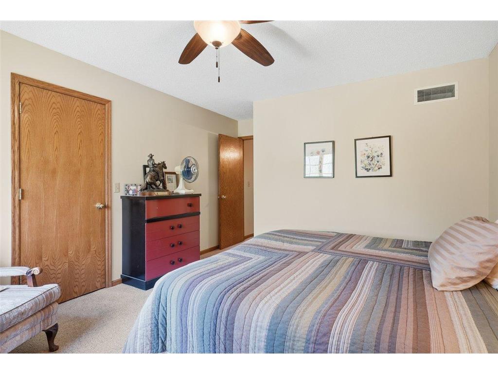 208 Country Oaks Road Troy Twp WI 54022 7099856 image20