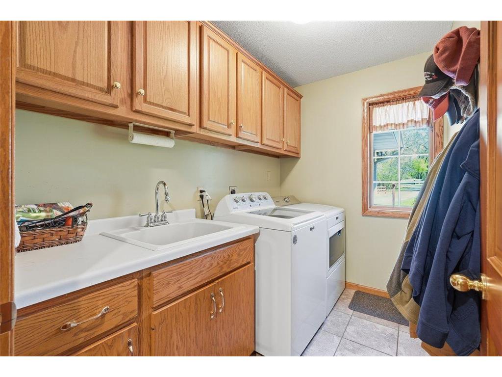 208 Country Oaks Road Troy Twp WI 54022 7099856 image26