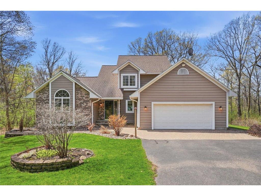 208 Country Oaks Road Troy Twp WI 54022 7099856 image4