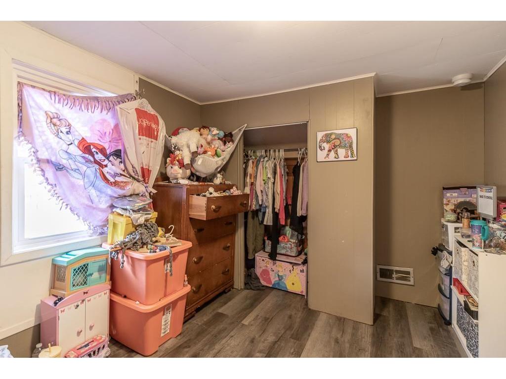 208 Dugan Street S Welcome MN 56181 6801972 image12