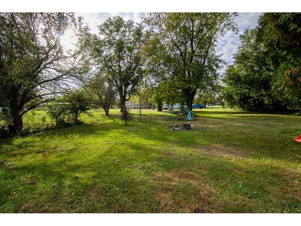 208 Dugan Street S Welcome MN 56181 6801972 image18