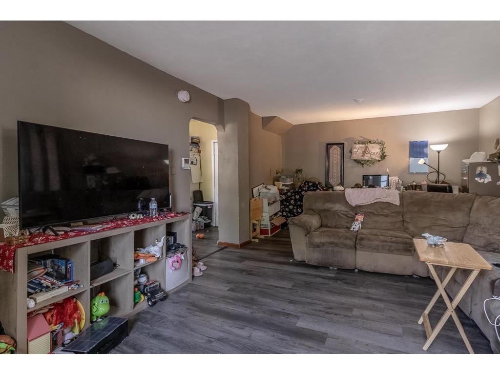 208 Dugan Street S Welcome MN 56181 6801972 image9