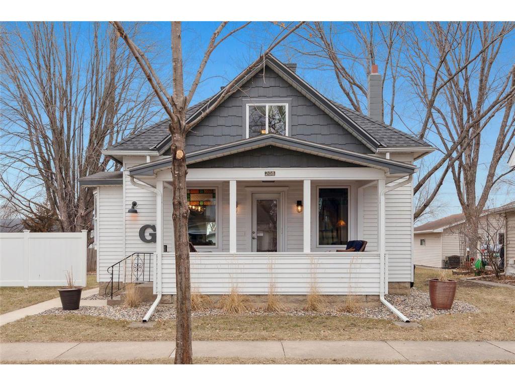 208 E 1st Street Waconia MN 55387 6494635 image1