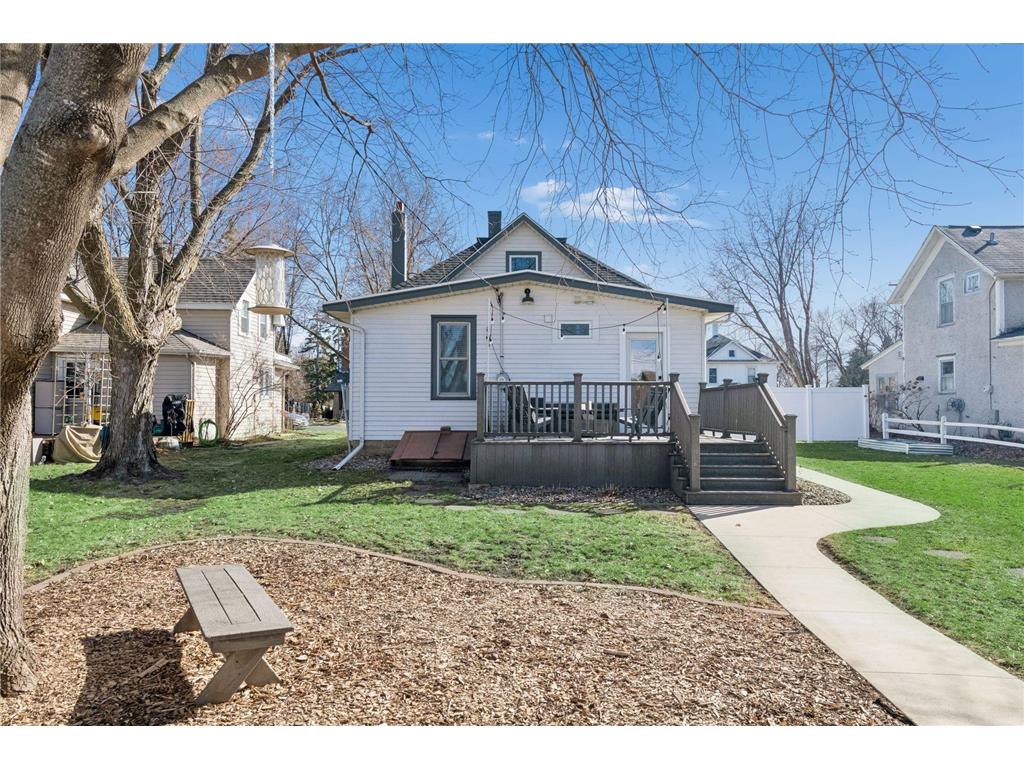 208 E 1st Street Waconia MN 55387 7033205 image12