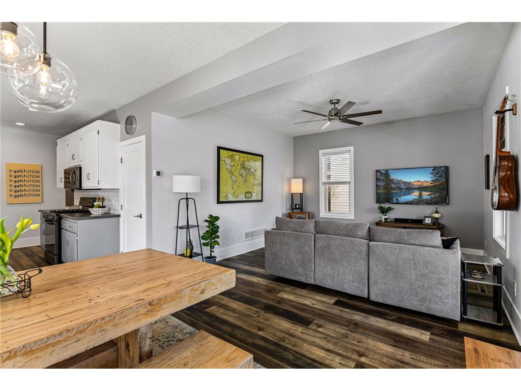 208 E 1st Street Waconia MN 55387 7033205 image16