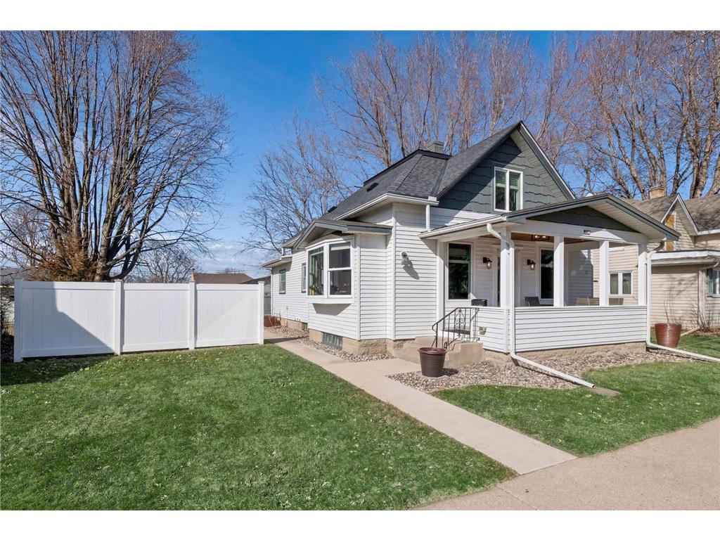 208 E 1st Street Waconia MN 55387 7033205 image4